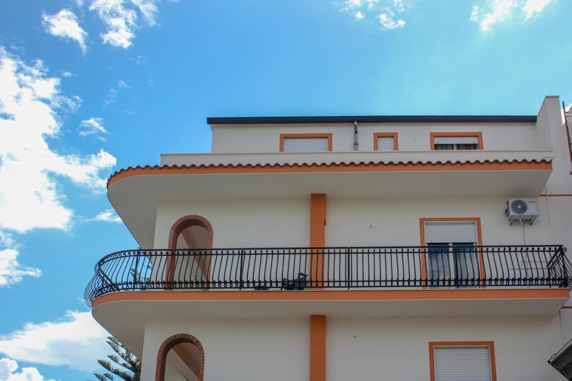 Perriera House Apartment Sciacca Luaran gambar